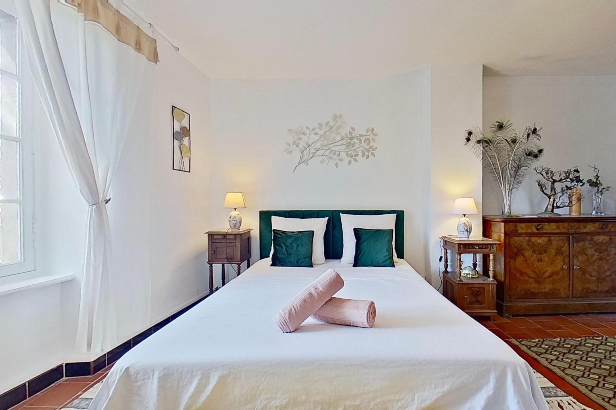 Les 2 Droles D'Oiseaux Bed & Breakfast Luc-sur-Orbieu Ngoại thất bức ảnh